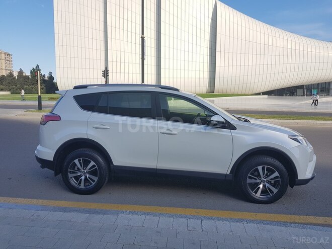 Toyota RAV4 2017, 12,800 km - 2.0 l - Bakı