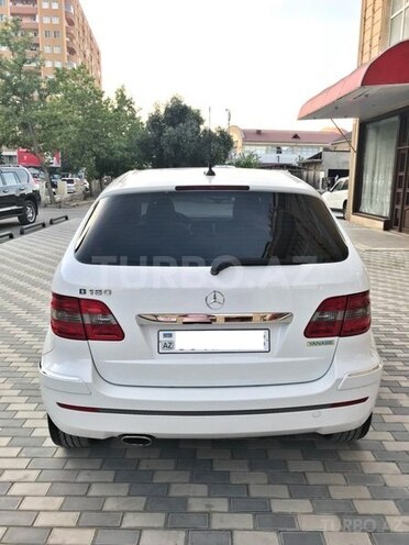 Mercedes B 170 2006, 123,000 km - 1.7 l - Bakı