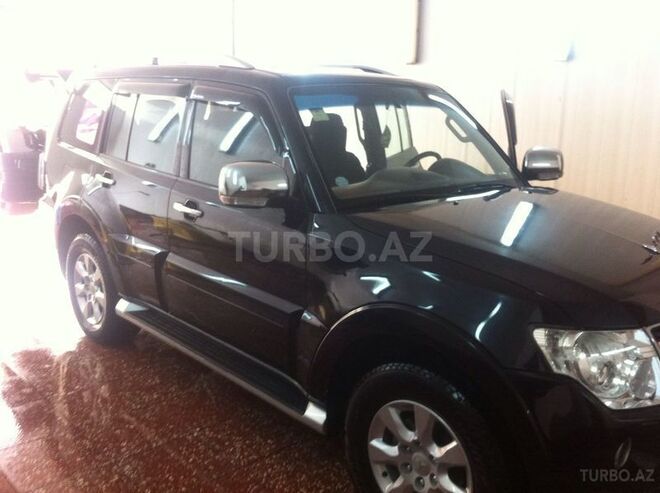 Mitsubishi Pajero 2010, 170,000 km - 3.5 l - Bakı