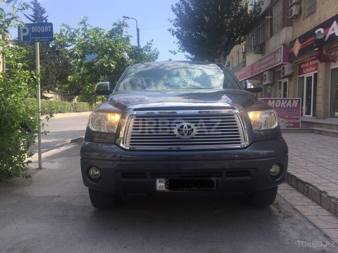 Toyota  2010, 80,000 km - 5.7 l - Bakı