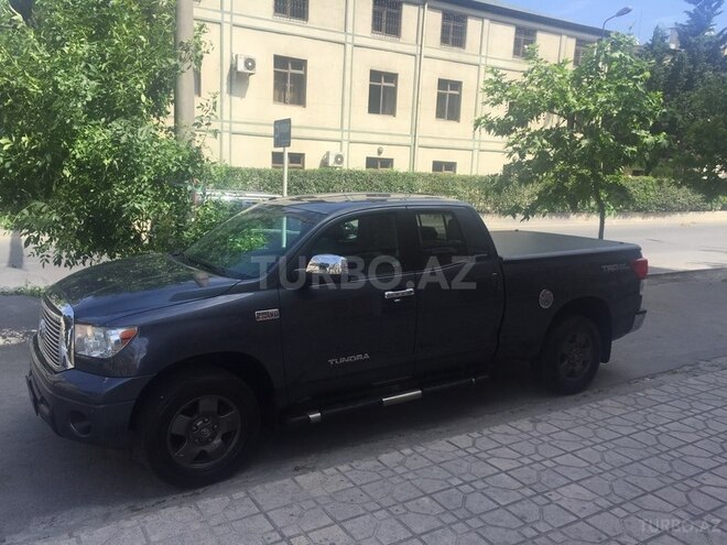 Toyota  2010, 80,000 km - 5.7 l - Bakı