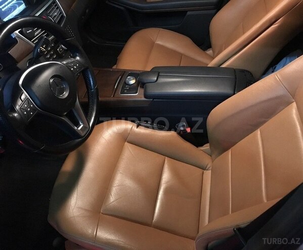 Mercedes E 350 2011, 93,000 km - 3.5 l - Bakı