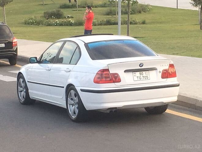 BMW 325 2002, 250,000 km - 2.5 l - Bakı