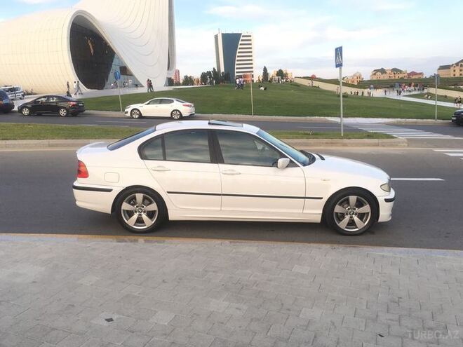 BMW 325 2002, 250,000 km - 2.5 l - Bakı