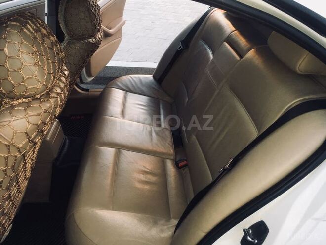 BMW 325 2002, 250,000 km - 2.5 l - Bakı