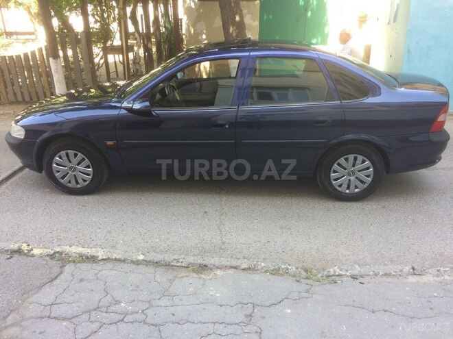 Opel Vectra 1995, 440,000 km - 1.8 l - Sumqayıt