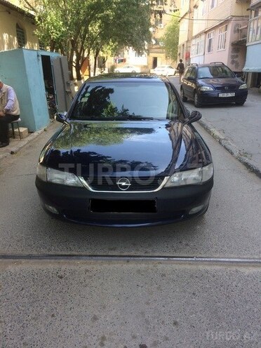 Opel Vectra 1995, 440,000 km - 1.8 l - Sumqayıt