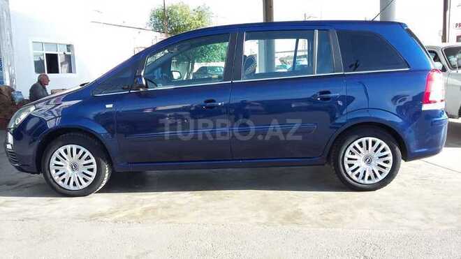Opel Zafira 2005, 260,000 km - 2.2 l - Sumqayıt