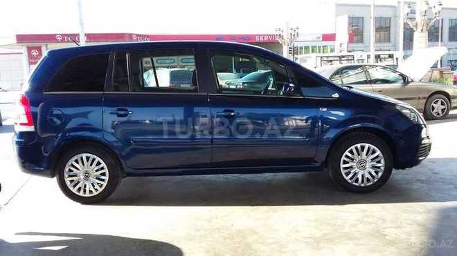 Opel Zafira 2005, 260,000 km - 2.2 l - Sumqayıt