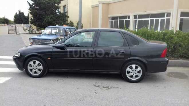 Opel Vectra 2001, 241,000 km - 1.8 l - Bakı