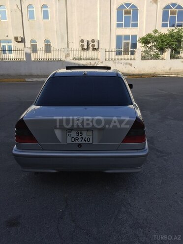 Mercedes C 230 1999, 322,000 km - 2.3 l - Bakı
