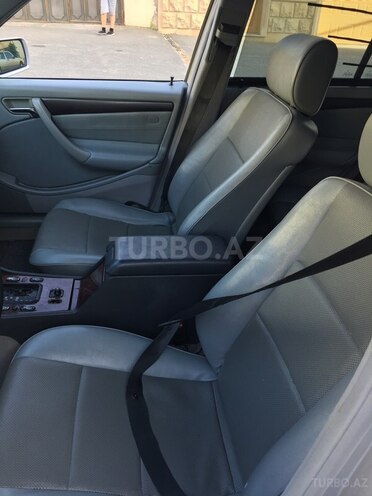 Mercedes C 230 1999, 322,000 km - 2.3 l - Bakı