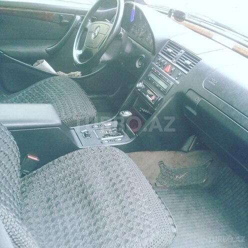 Mercedes C 240 2000, 244,566 km - 2.4 л - Balakən