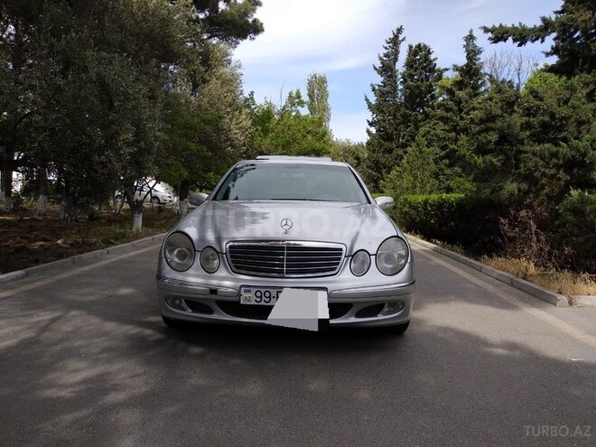 Mercedes E 200 2004, 268,000 km - 2.2 l - Sumqayıt