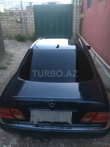 Mercedes E 260 1997, 297,231 km - 2.6 l - Bakı