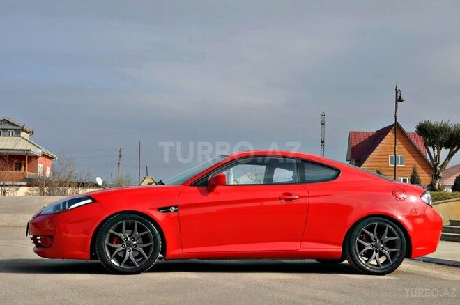 Hyundai Coupe 2008, 180,000 km - 2.8 l - 