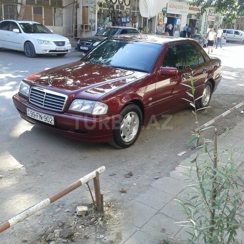 Mercedes C 200 2000, 221,831 km - 2.0 l - Ağdaş