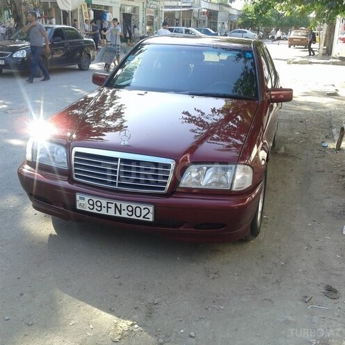 Mercedes C 200 2000, 221,831 km - 2.0 l - Ağdaş