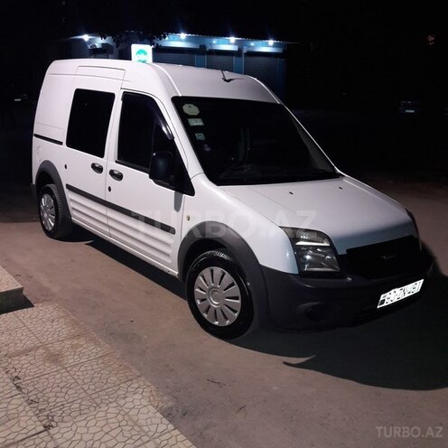 Ford Tourneo Connect 2010, 272,000 km - 1.8 л - Şirvan