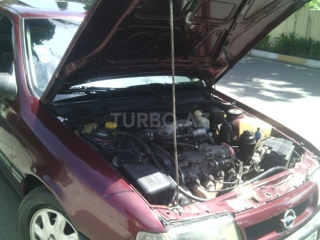 Opel Vectra 1993, 329,888 km - 2.0 л - Zaqatala