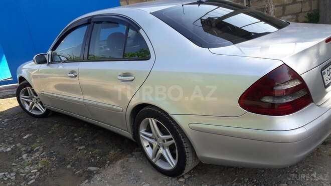 Mercedes E 220 2002, 25,000 km - 0.2 l - Bakı