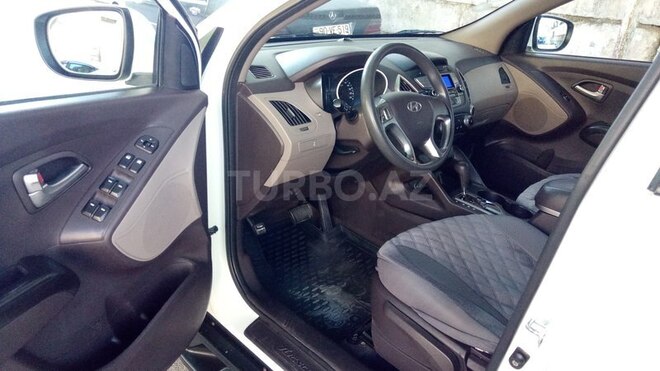 Hyundai ix35 2010, 72,500 km - 2.0 l - Bakı