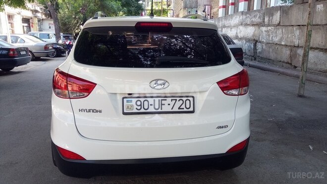 Hyundai ix35 2010, 72,500 km - 2.0 l - Bakı