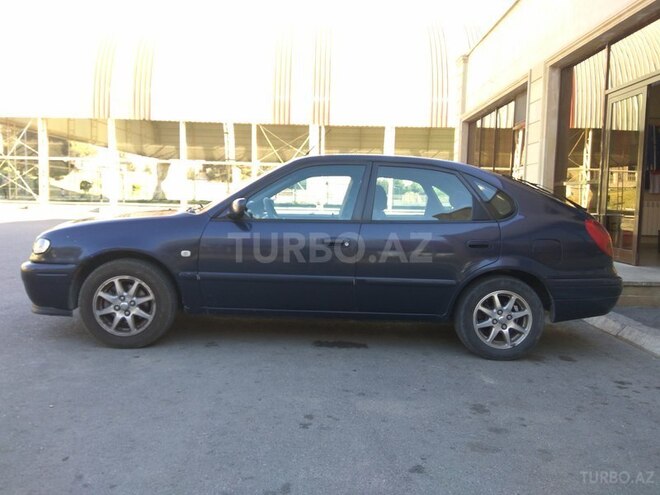 Toyota Corolla 2000, 247,000 km - 1.6 l - Bakı