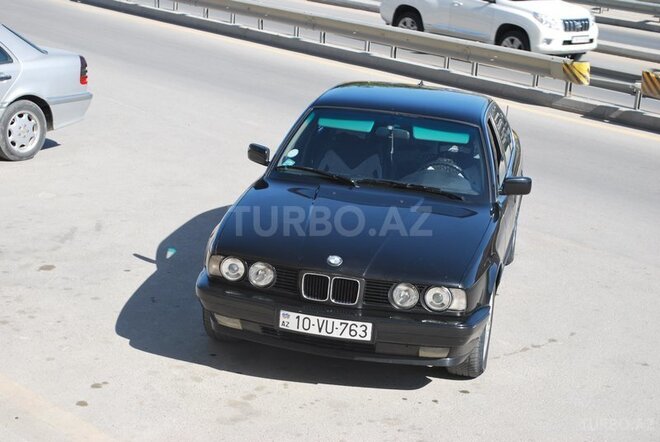 BMW 520 1989, 250,000 km - 2.0 l - Bakı