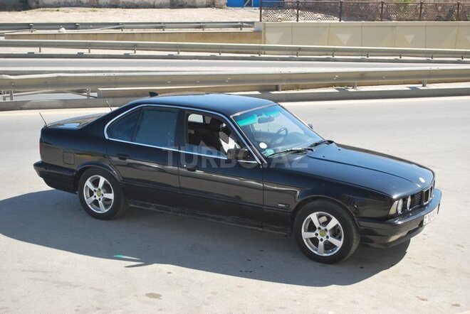 BMW 520 1989, 250,000 km - 2.0 l - Bakı