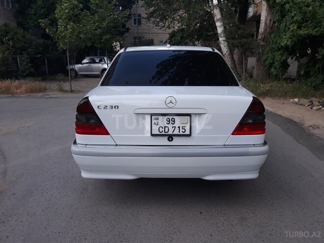 Mercedes C 230 2000, 158,000 km - 2.3 l - Bakı