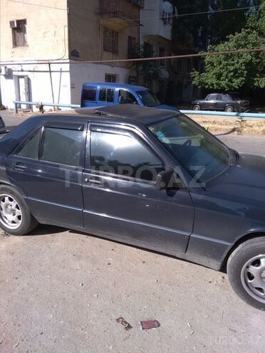 Mercedes 190 1989, 300,000 km - 2.0 l - Bakı