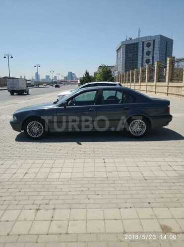 BMW 523 1999, 179,000 km - 2.5 l - Bakı
