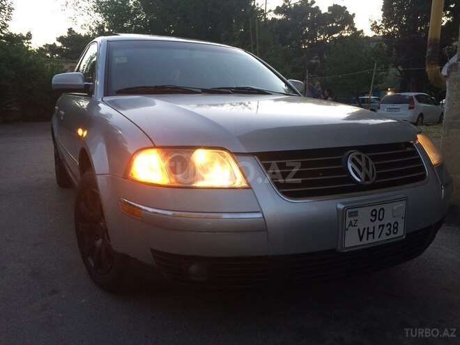 Volkswagen Passat 2001, 260,000 km - 1.8 l - Bakı