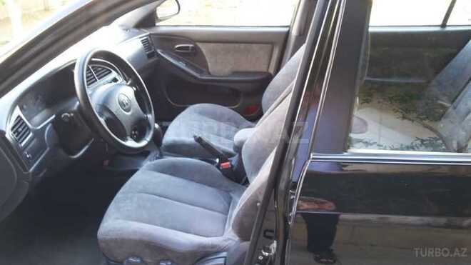 Hyundai Elantra 2002, 141,000 km - 2.0 l - Bakı