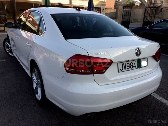 Volkswagen Passat 2015, 25,000 km - 1.8 l - Bakı