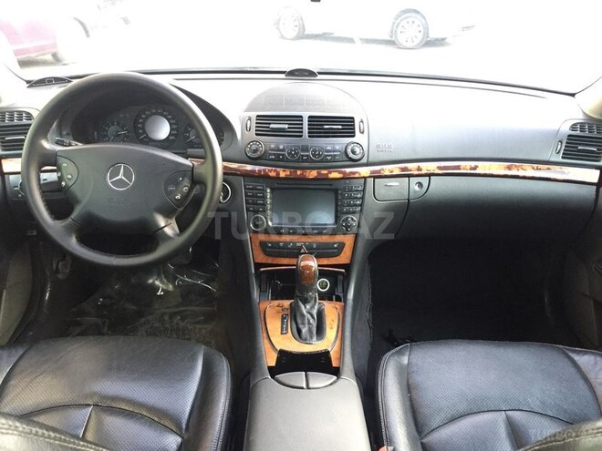 Mercedes E 200 2005, 217,000 km - 1.8 l - Bakı