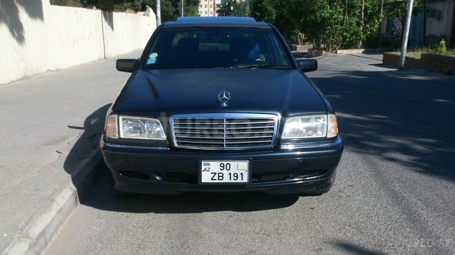 Mercedes C 200 1997, 410,000 km - 2.0 л - Bakı