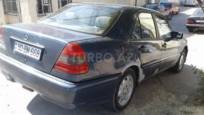 Mercedes C 180 1994, 250,000 km - 1.8 l - Bakı