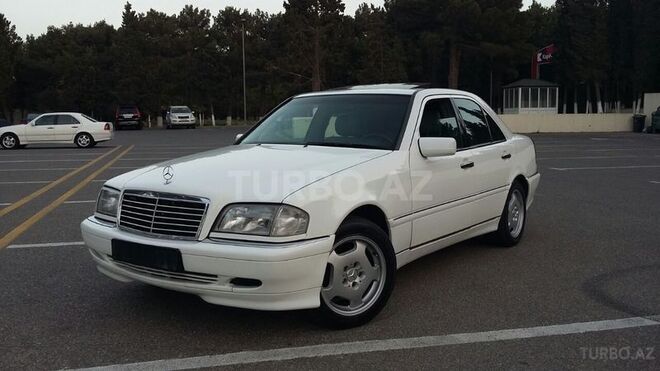 Mercedes C 230 1997, 256,000 km - 2.3 l - Bakı