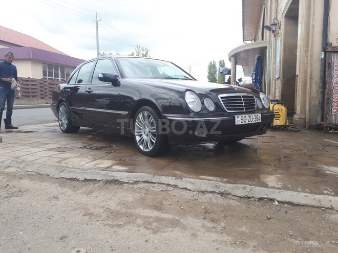 Mercedes E 240 1999, 210,000 km - 2.4 л - Şəmkir