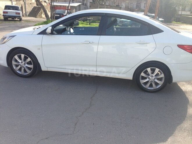 Hyundai Accent 2011, 114,000 km - 1.6 л - Bakı