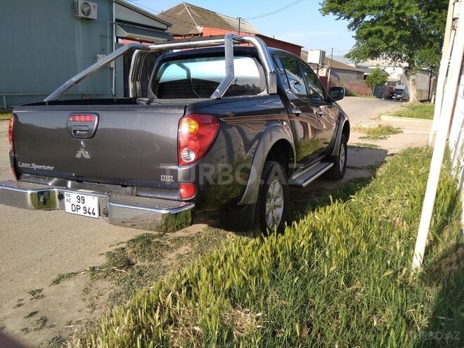 Mitsubishi L200 2012, 191,000 km - 2.5 l - Şirvan