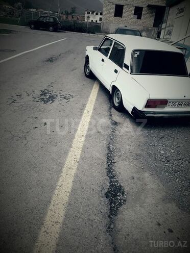 LADA (VAZ) 2107 2006, 98,000 km - 0.2 l - Oğuz