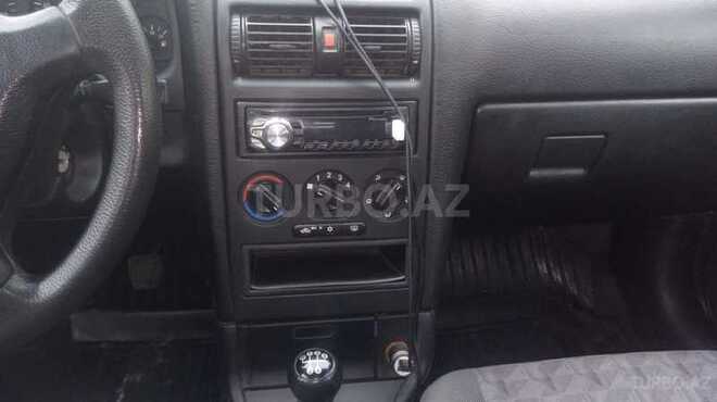 Opel Astra 2003, 241,000 km - 1.6 l - Bakı