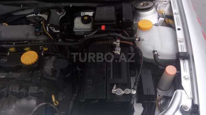 Opel Astra 2003, 241,000 km - 1.6 l - Bakı