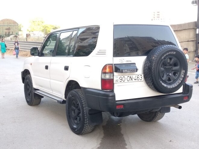 Toyota Prado 1998, 330,000 km - 2.5 l - Bakı
