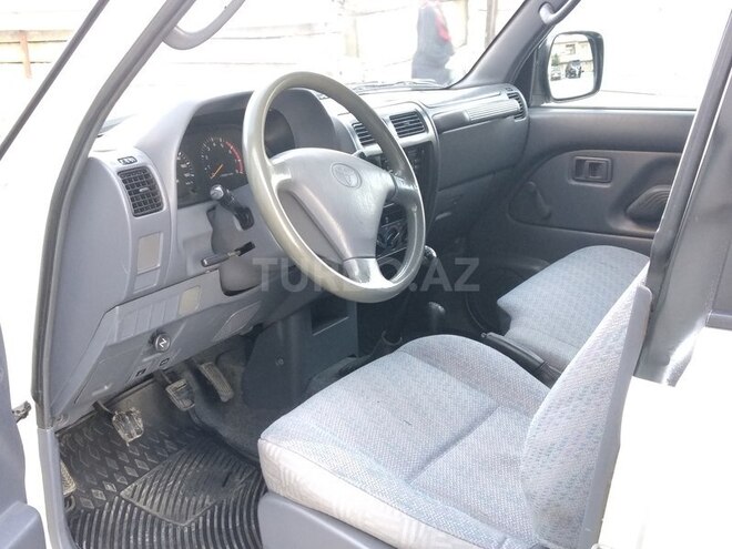 Toyota Prado 1998, 330,000 km - 2.5 l - Bakı
