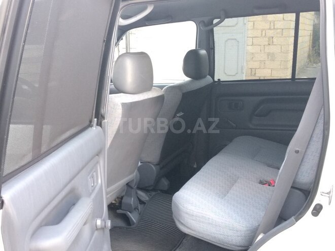 Toyota Prado 1998, 330,000 km - 2.5 l - Bakı