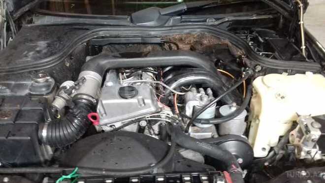 Mercedes C 220 1993, 613,873 km - 2.2 l - Masallı